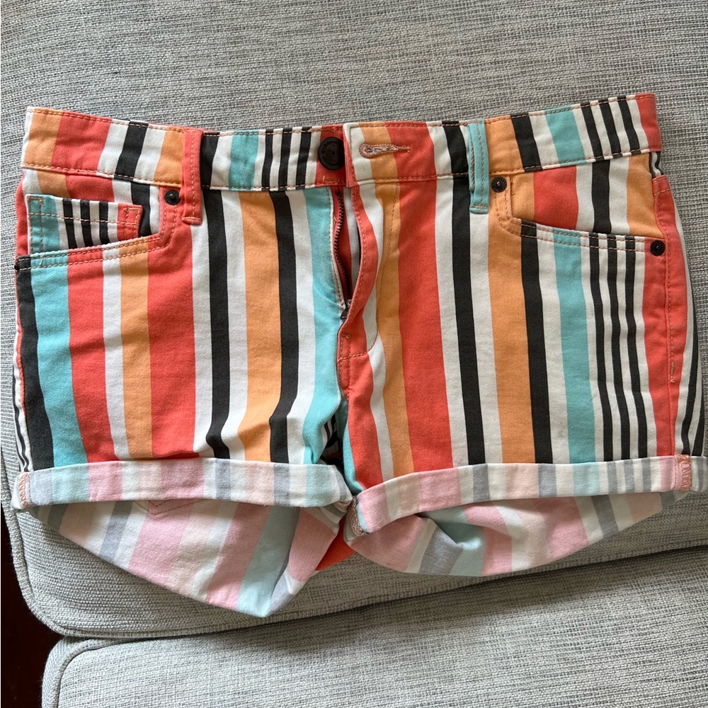 BCBGeneration size 27 striped shorts